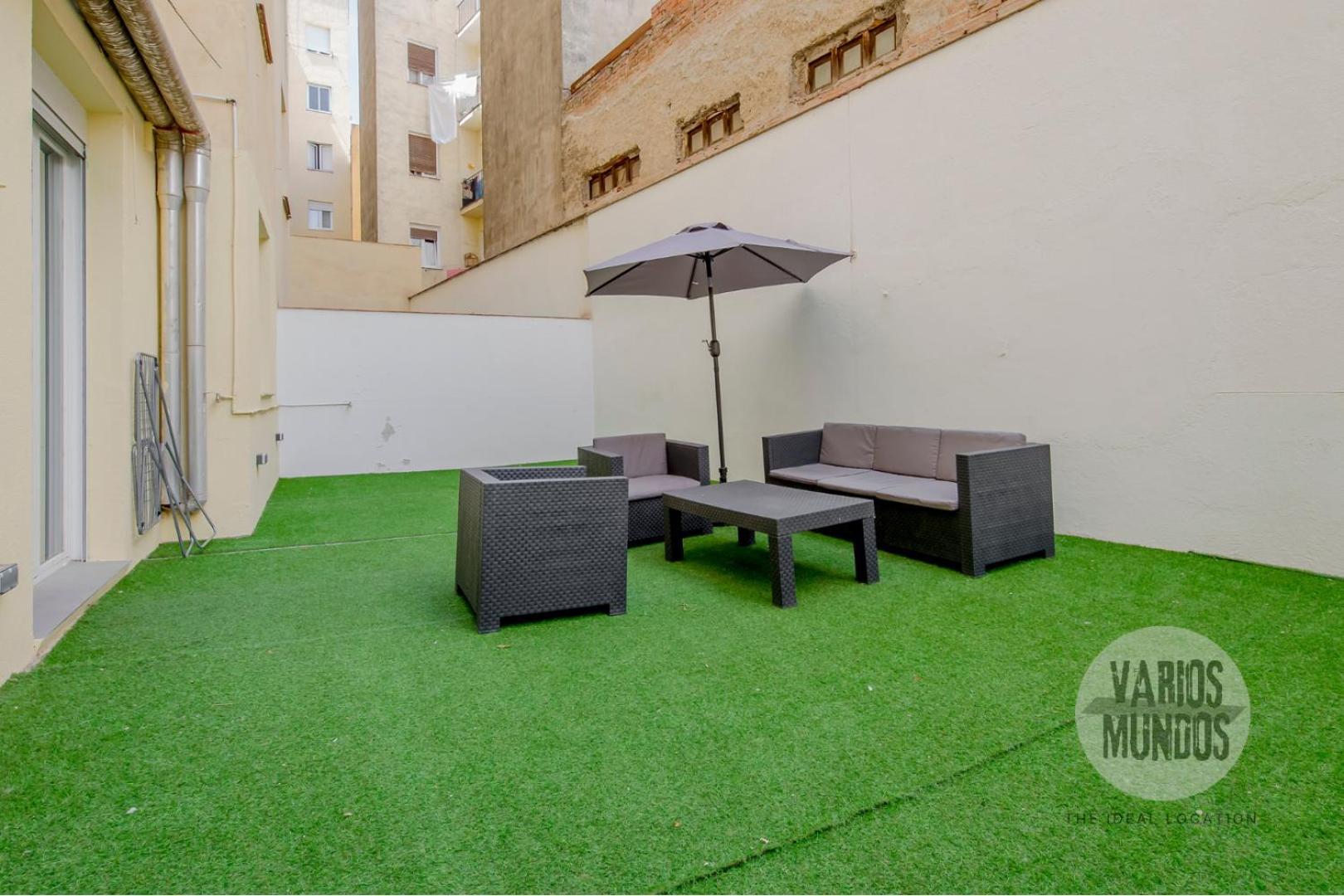 Vive Madrid Con Terraza Para 5 En Santa Ana 6 Buitenkant foto