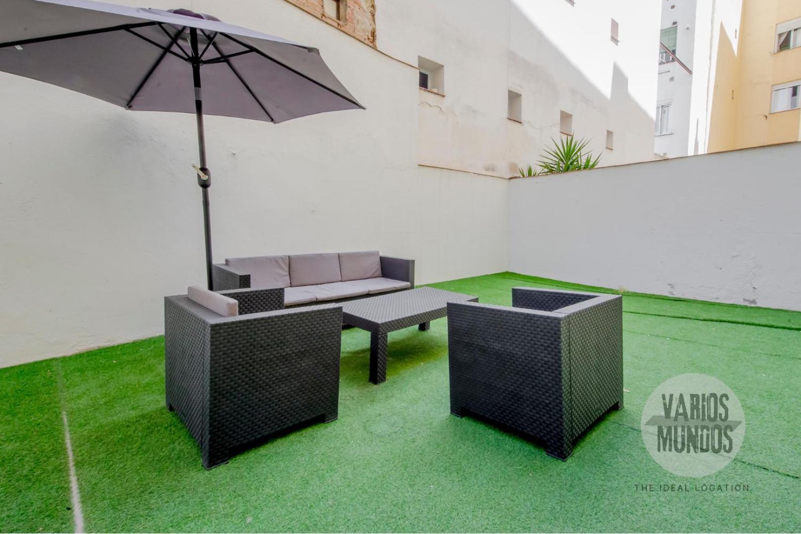 Vive Madrid Con Terraza Para 5 En Santa Ana 6 Buitenkant foto
